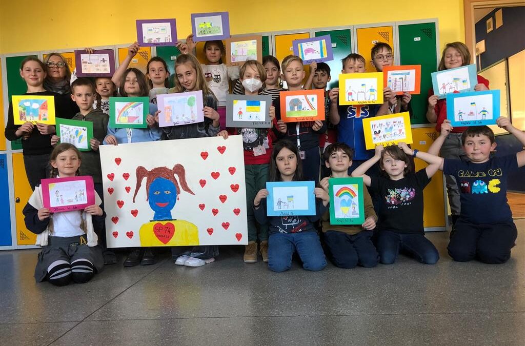 Klasa 3b pomaga Ukrainie